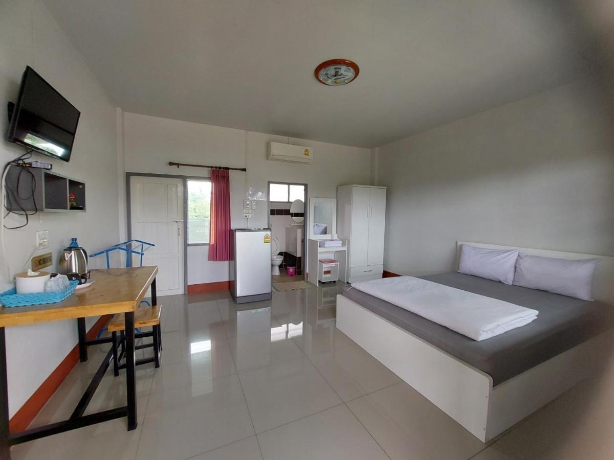 Sailom Resort​ Chom Thong Exterior foto